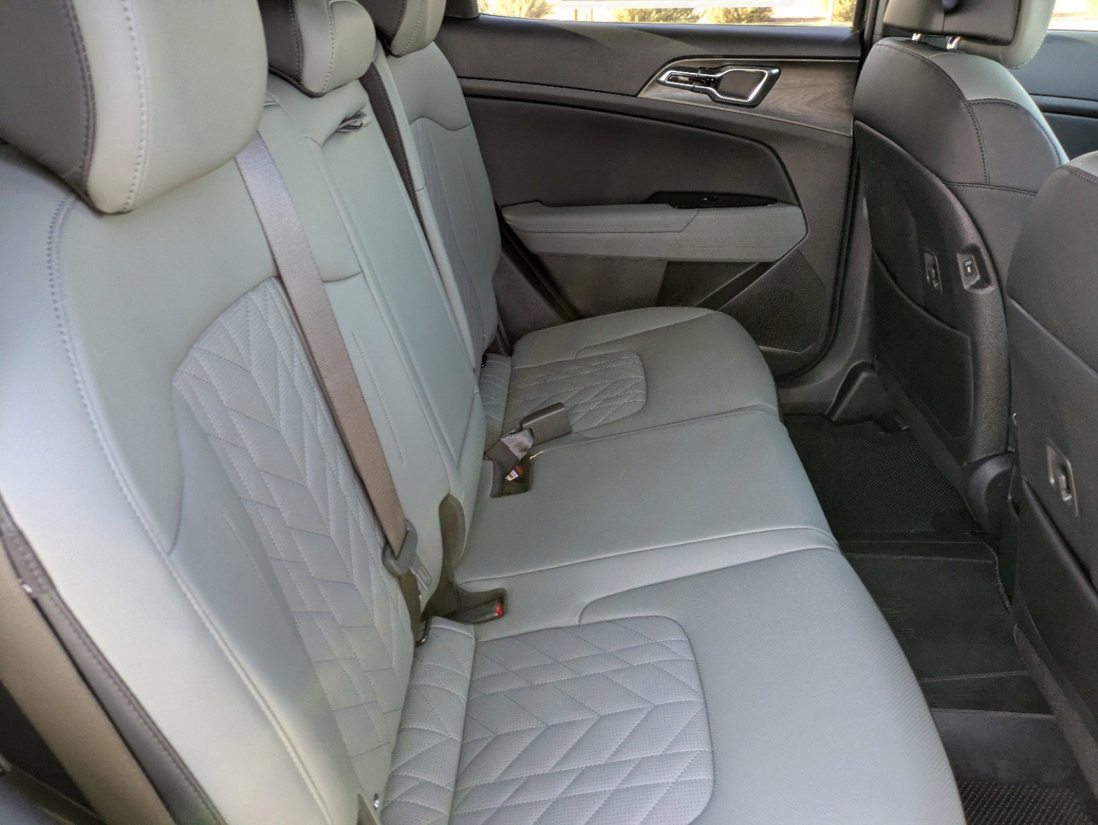 2025 Kia Sportage Plug-In Hybrid X-Line Prestige photo 12