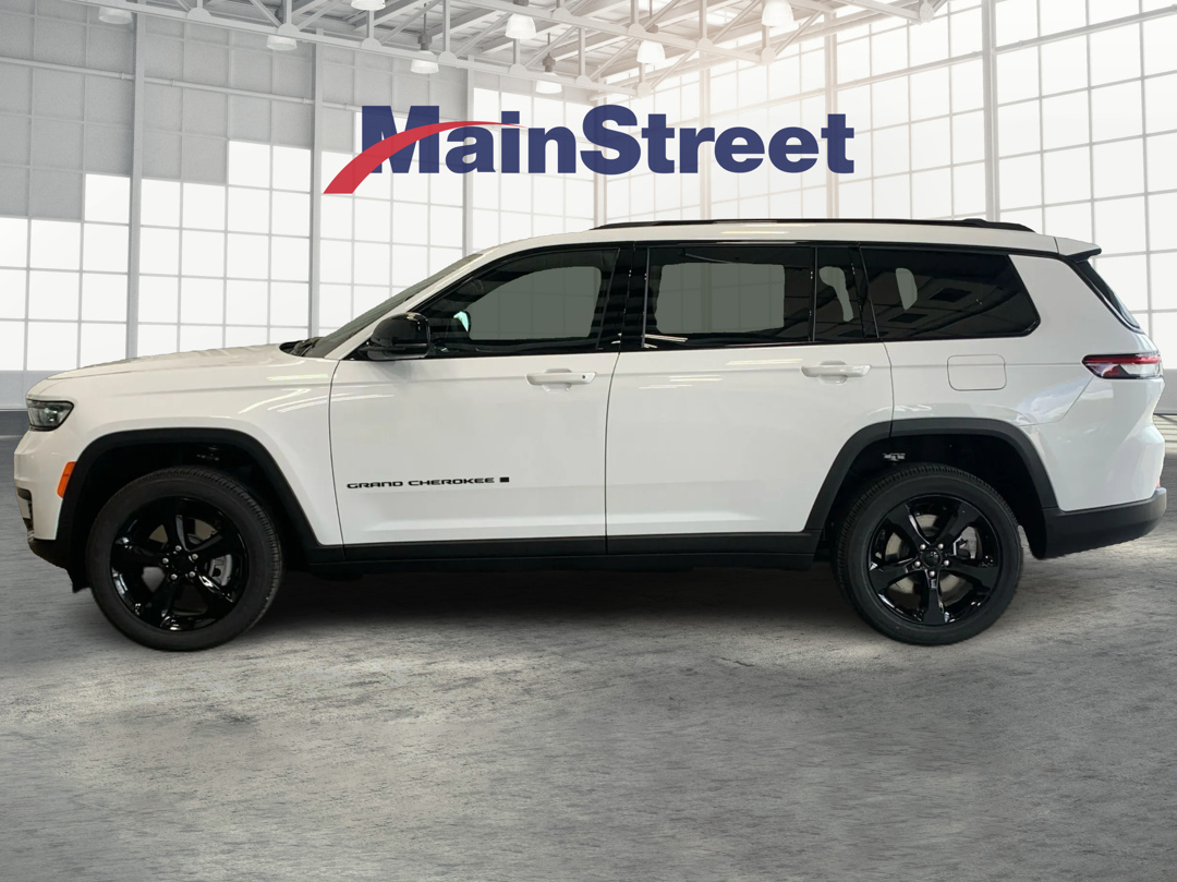 2025 Jeep Grand Cherokee Altitude X photo 2