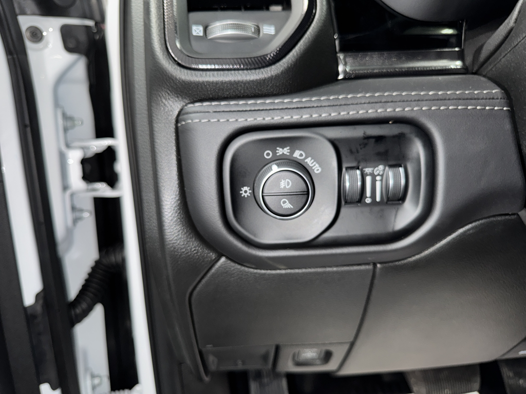 2025 Ram 2500 Power Wagon photo 24
