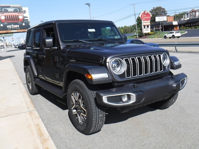 2025 Jeep Wrangler Sahara photo 6