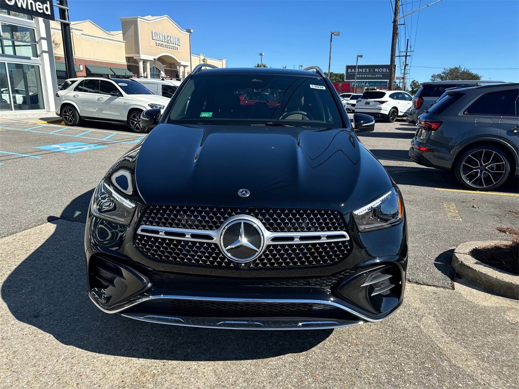 2025 Mercedes Benz GLE 450 4MATIC photo 2