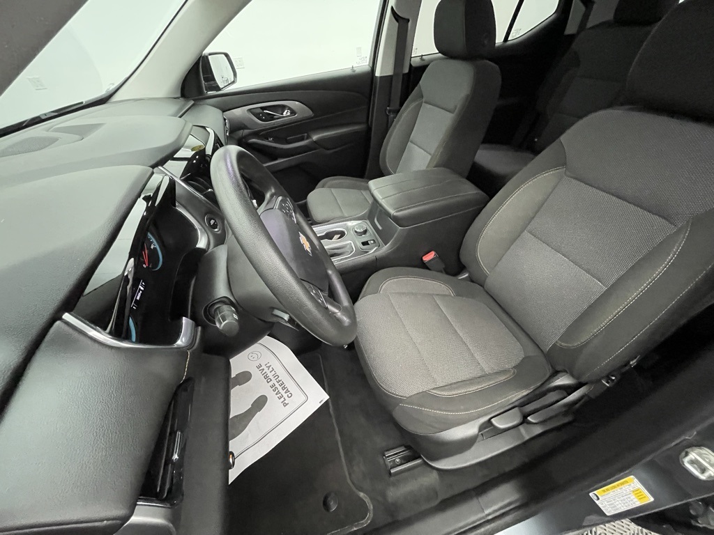 2020 Chevrolet Traverse LS photo 18