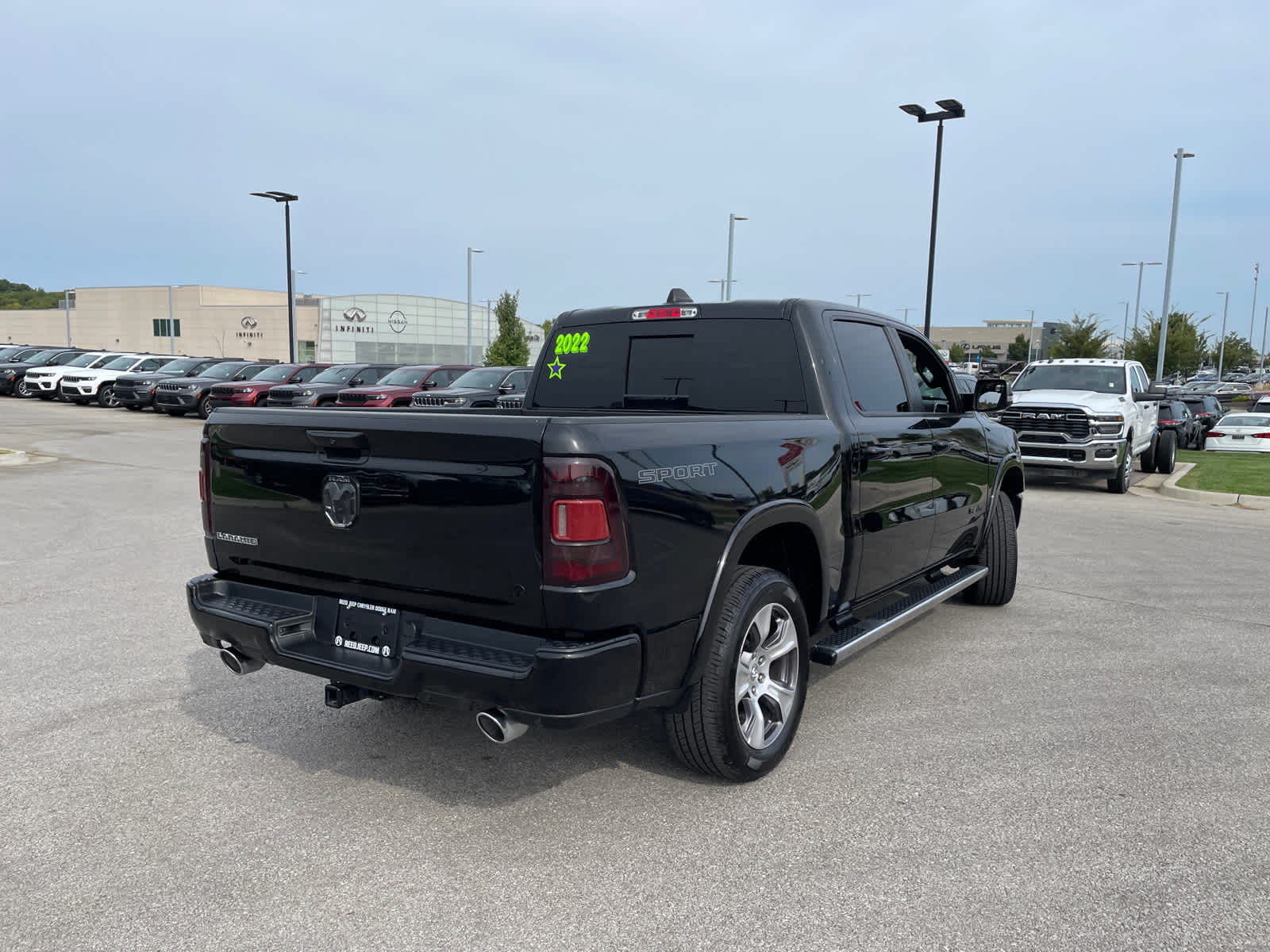 2022 Ram 1500 Laramie photo 9