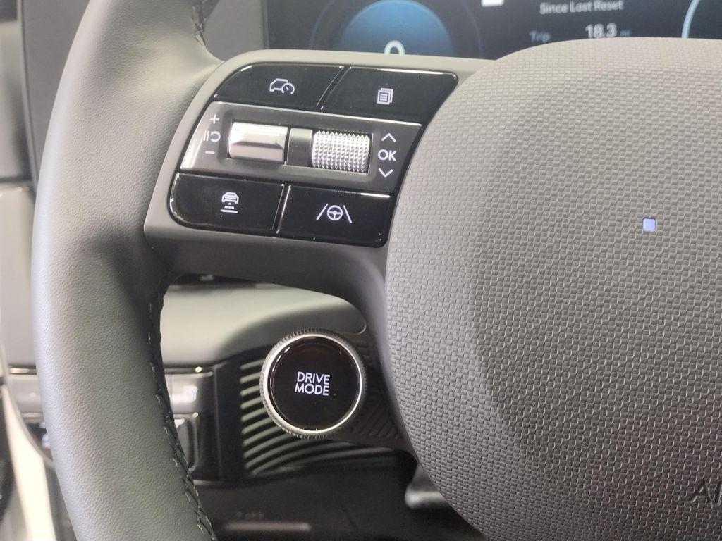 2025 Hyundai Ioniq 5 photo 23