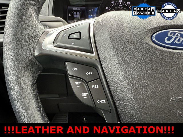 2022 Ford Edge SEL photo 25