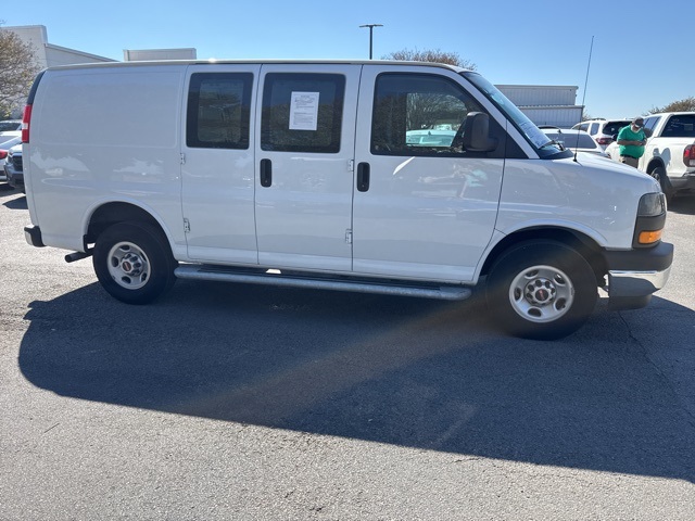 2023 Gmc Savana Cargo 2500 photo 4
