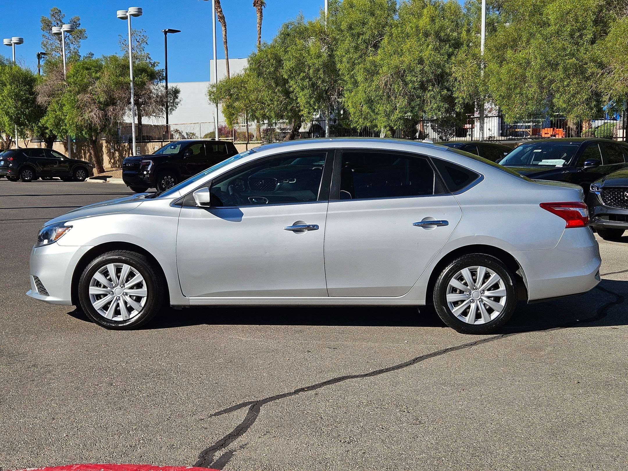 2017 Nissan Sentra SV photo 2