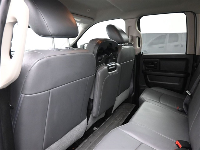 2020 Ram 1500 Classic Tradesman photo 2