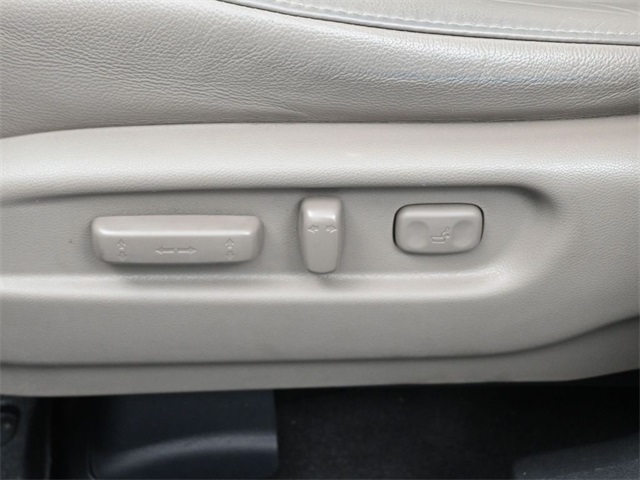 2019 Honda Pilot Touring photo 19