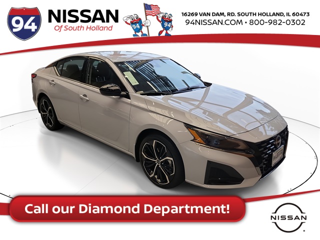 2025 Nissan Altima SR's photo