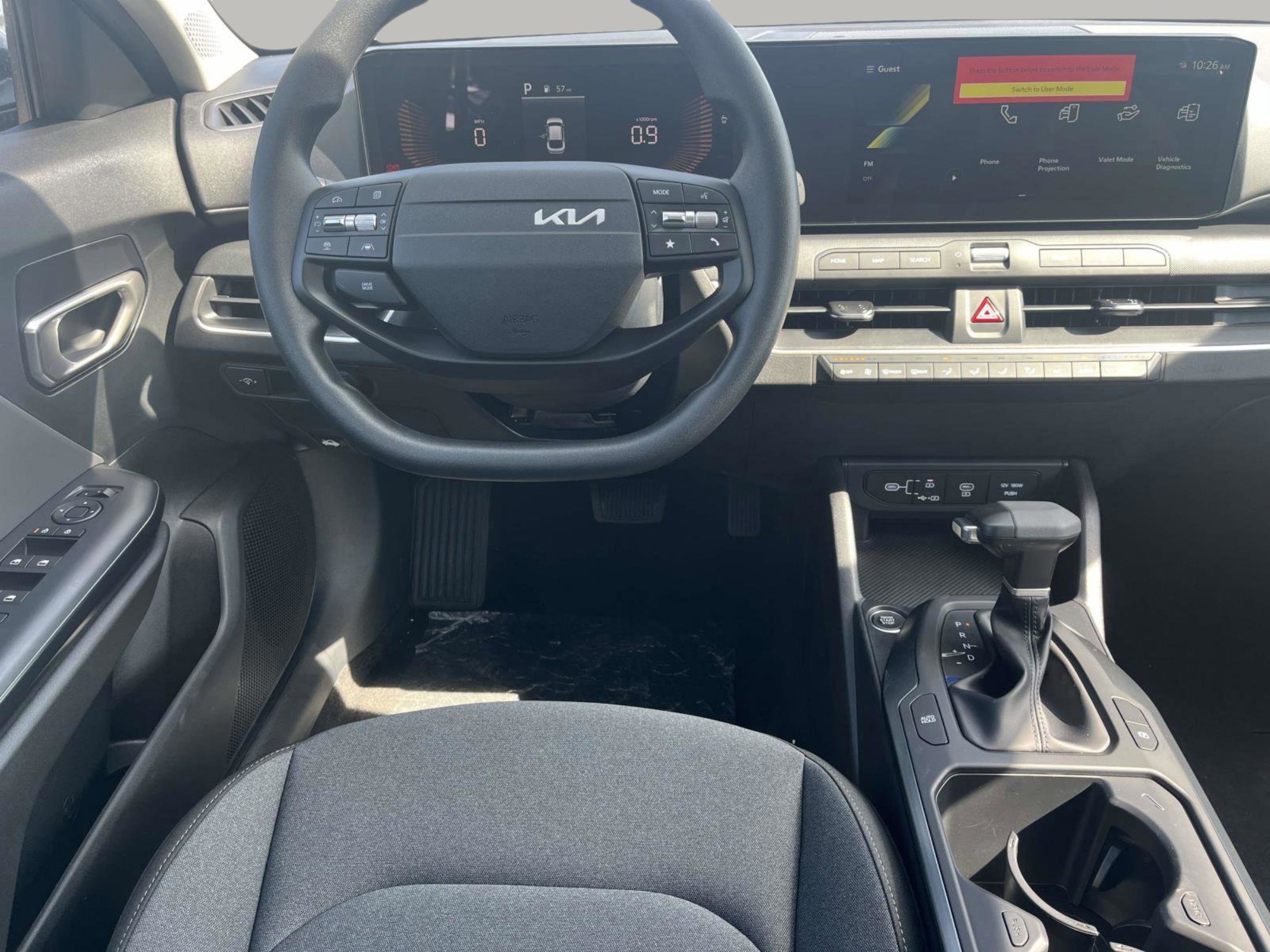 2025 Kia K4 LXS photo 13
