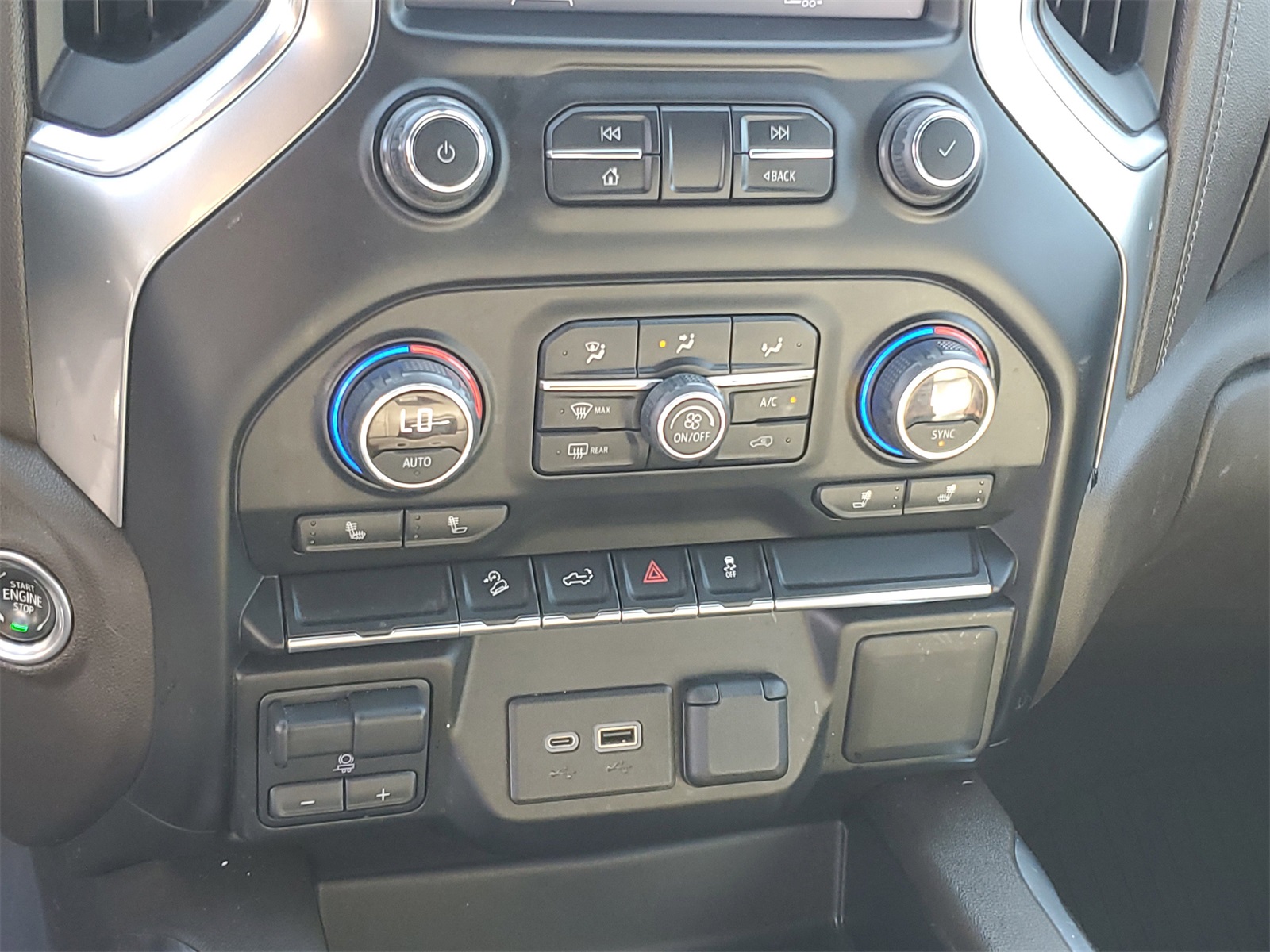 2021 Chevrolet Silverado 1500 LT Trail Boss photo 16