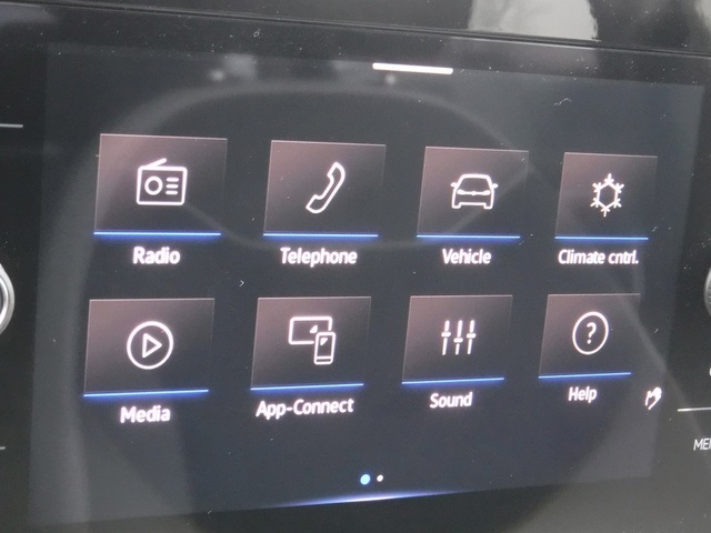 2025 Volkswagen Taos SE photo 20
