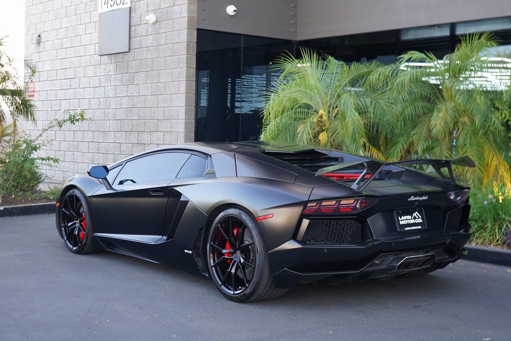 2012 Lamborghini Aventador photo 4
