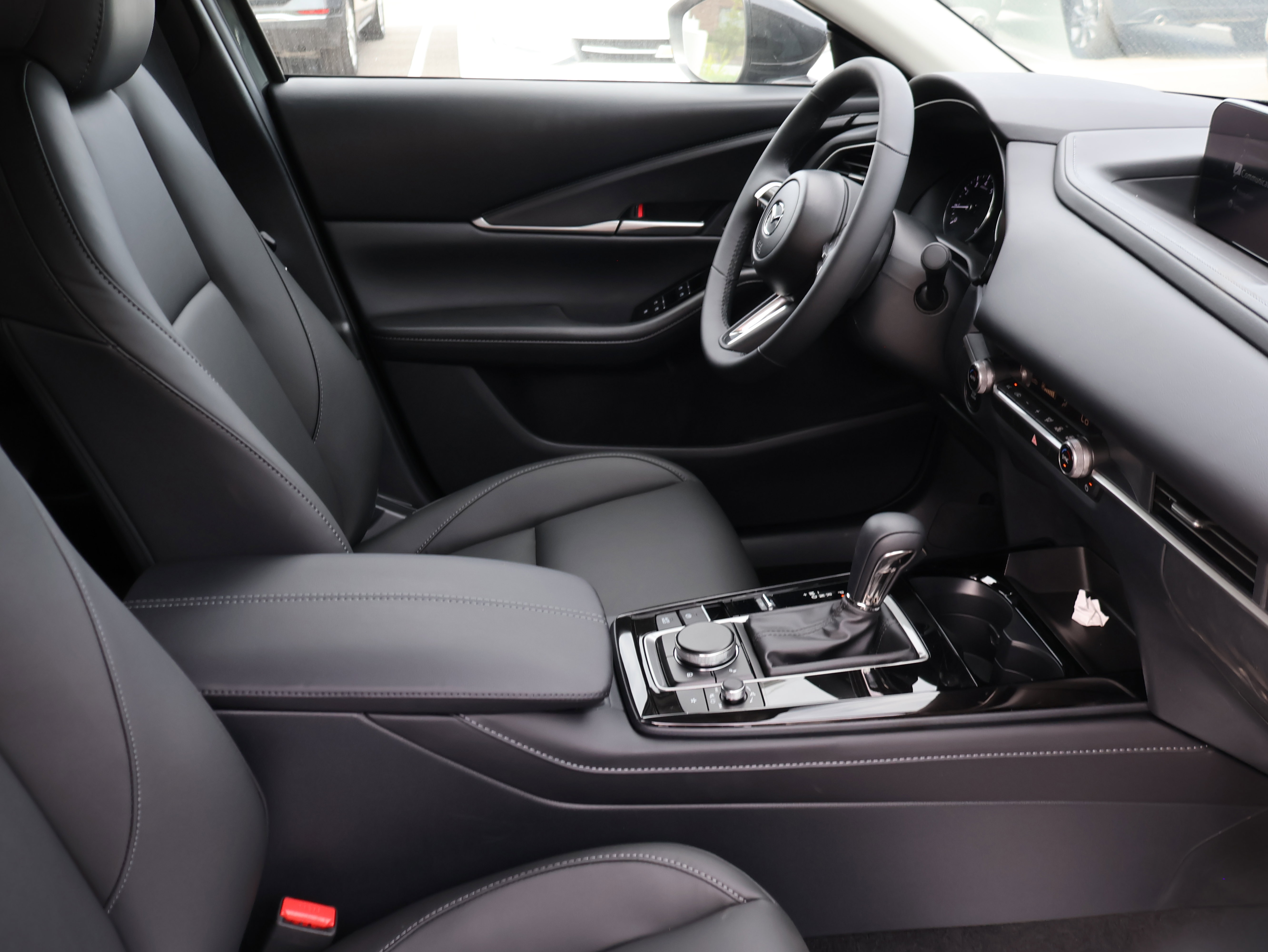 2025 Mazda CX-30 2.5 Select Sport photo 8