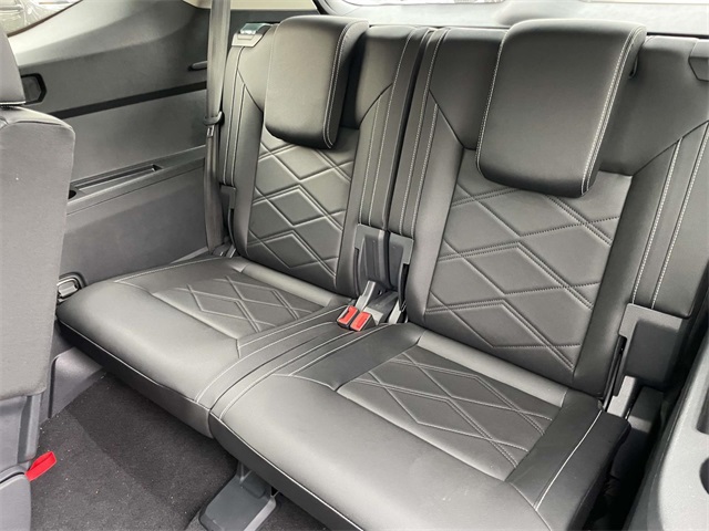 2025 Volkswagen Atlas SE Technology photo 15