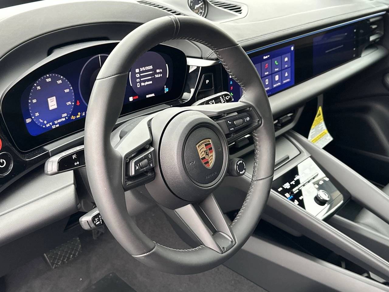 2024 Porsche Macan 4 Electric photo 18