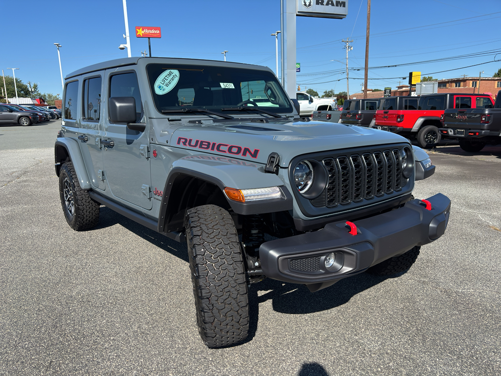 2025 Jeep Wrangler Rubicon photo 10