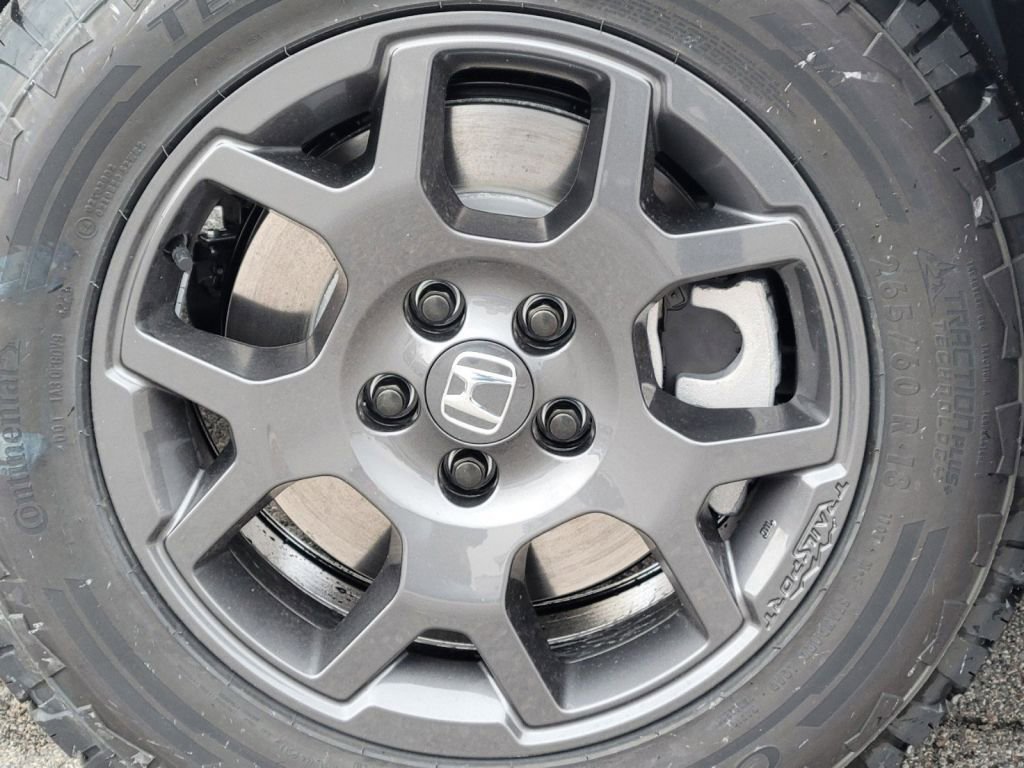 2025 Honda Pilot TrailSport photo 2