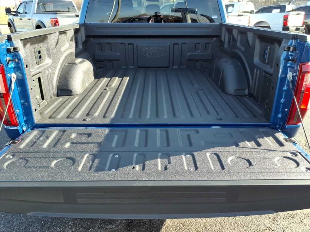 2025 FORD F-150 - Image 34
