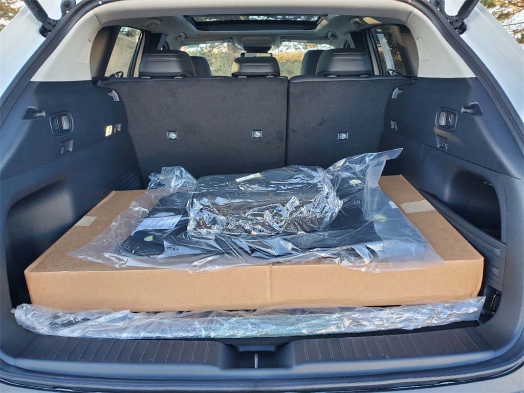 2025 Mazda CX-50 Premium photo 8