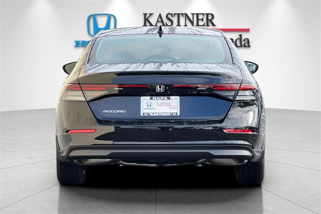 2025 Honda Accord 1.5T SE photo 4