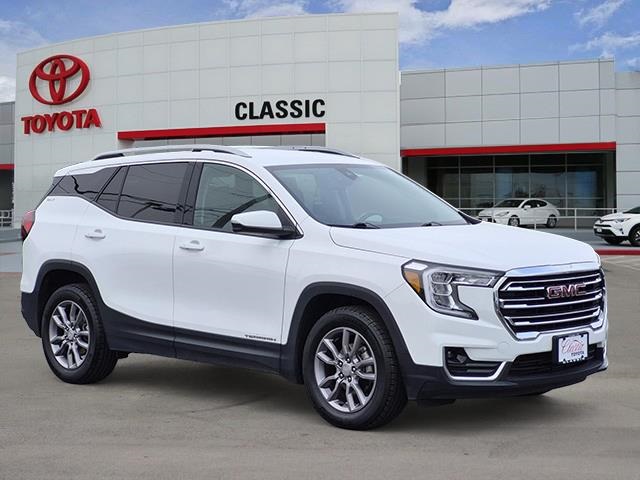 2024 GMC Terrain SLT's photo