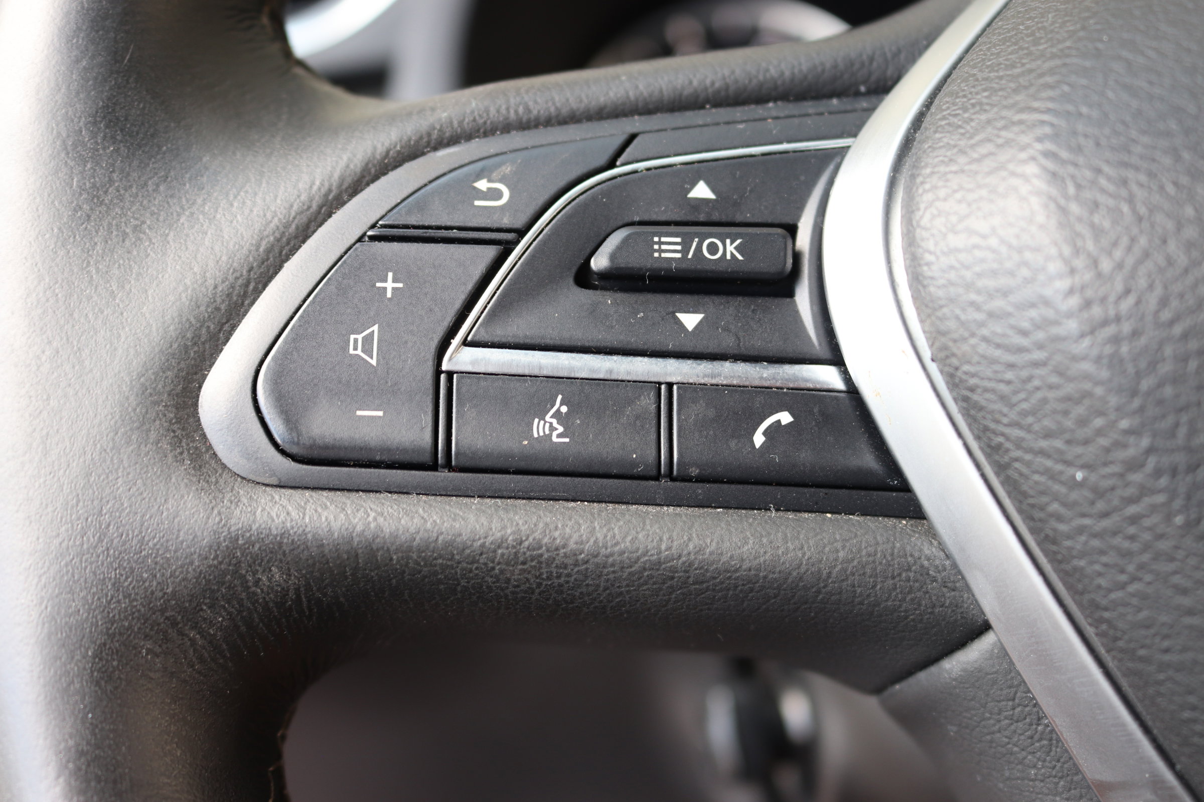 2022 Infiniti QX55 Sensory photo 23
