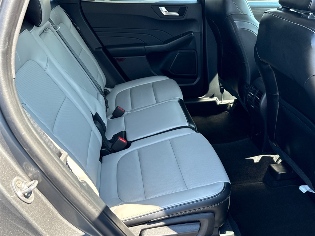 2023 Ford Escape Platinum photo 15