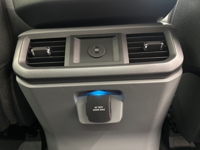 2025 Ford F-150 XLT photo 33
