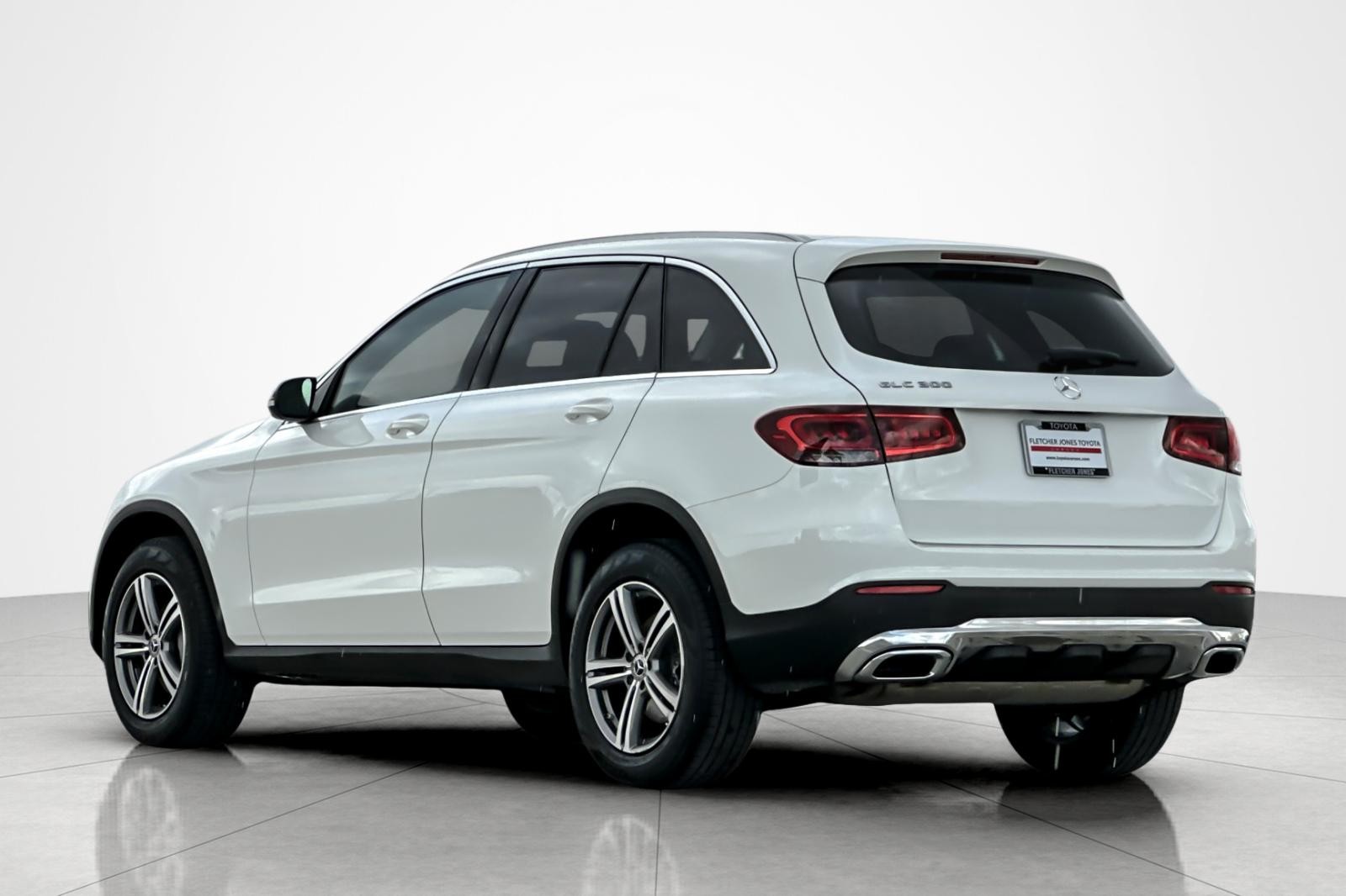 2020 Mercedes Benz GLC 300 photo 3
