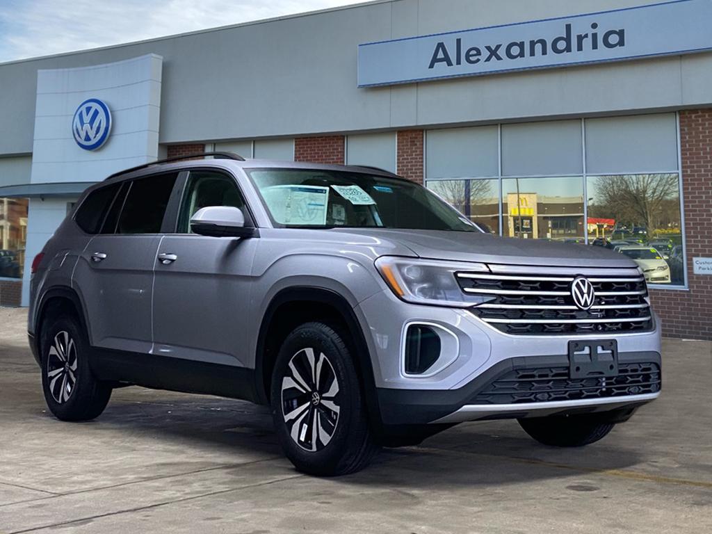2026 Volkswagen Atlas SE's photo