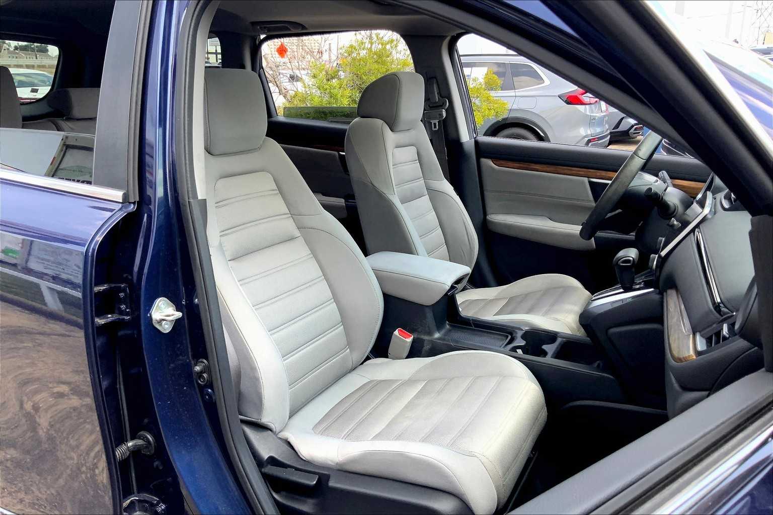 2018 Honda CR-V EX photo 16