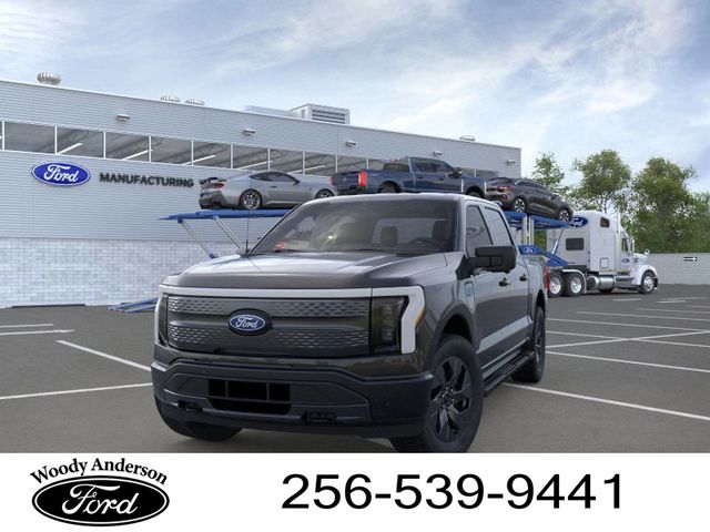 2025 Ford F-150 Lightning photo 2