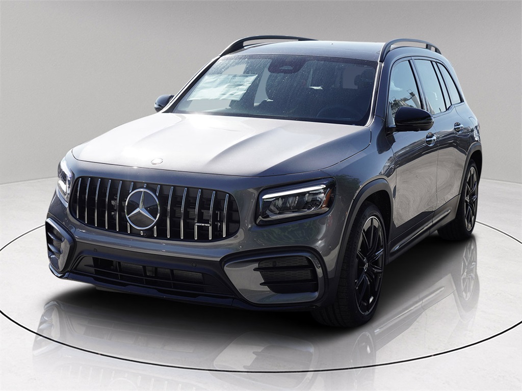 2026 Mercedes Benz GLB AMG 35 4MATIC photo 3