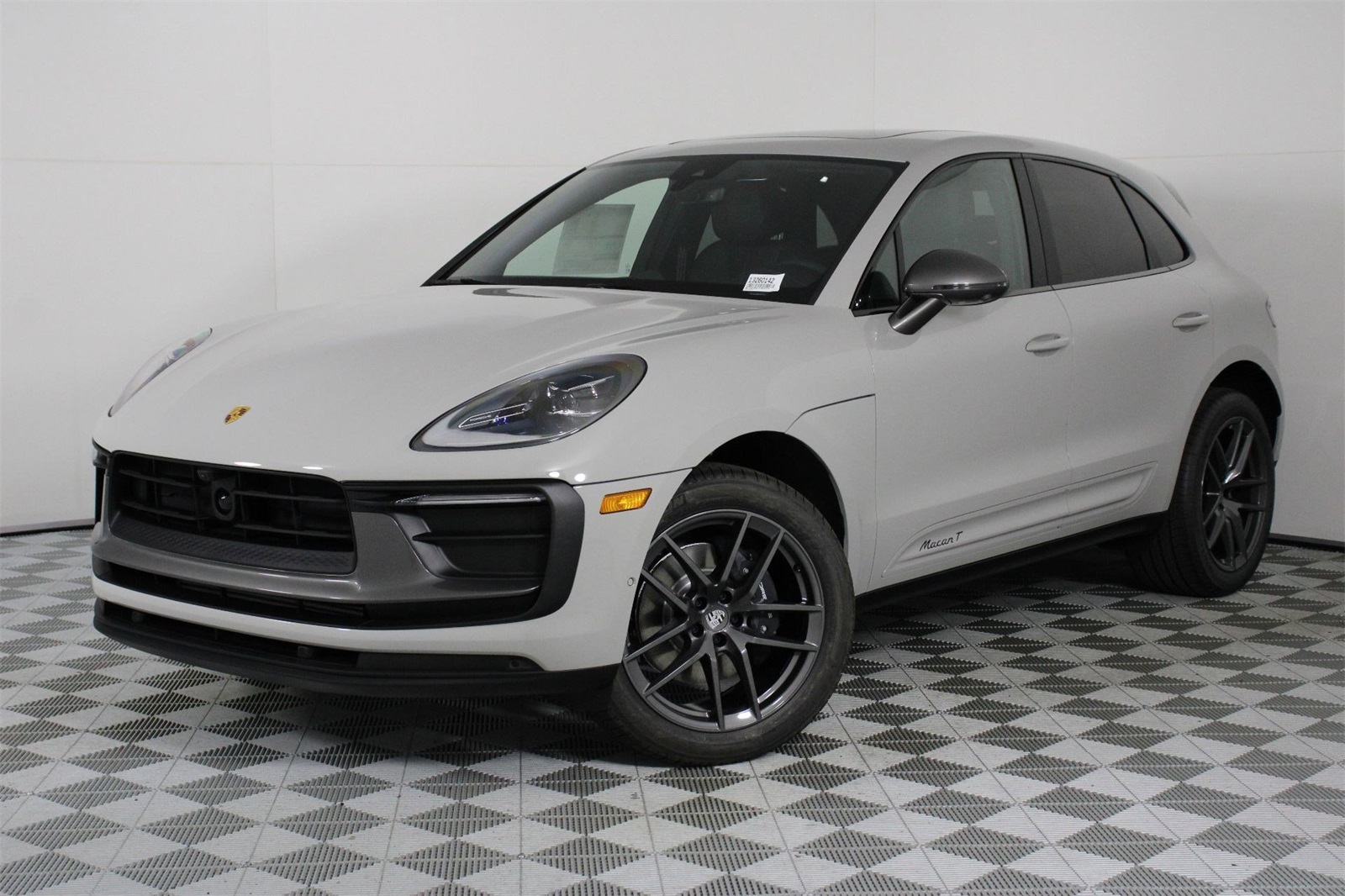 2026 Porsche Macan T