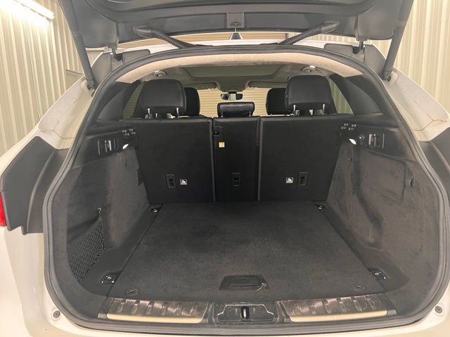 2020 Jaguar F-PACE Prestige photo 22
