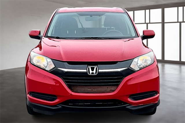 2016 Honda HR-V LX photo 4