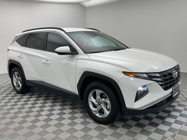 2024 Hyundai Tucson SEL photo 2