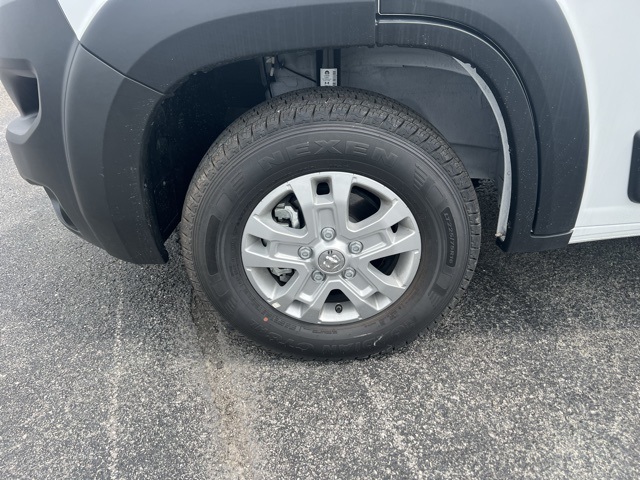 2024 Ram ProMaster 2500 photo 4