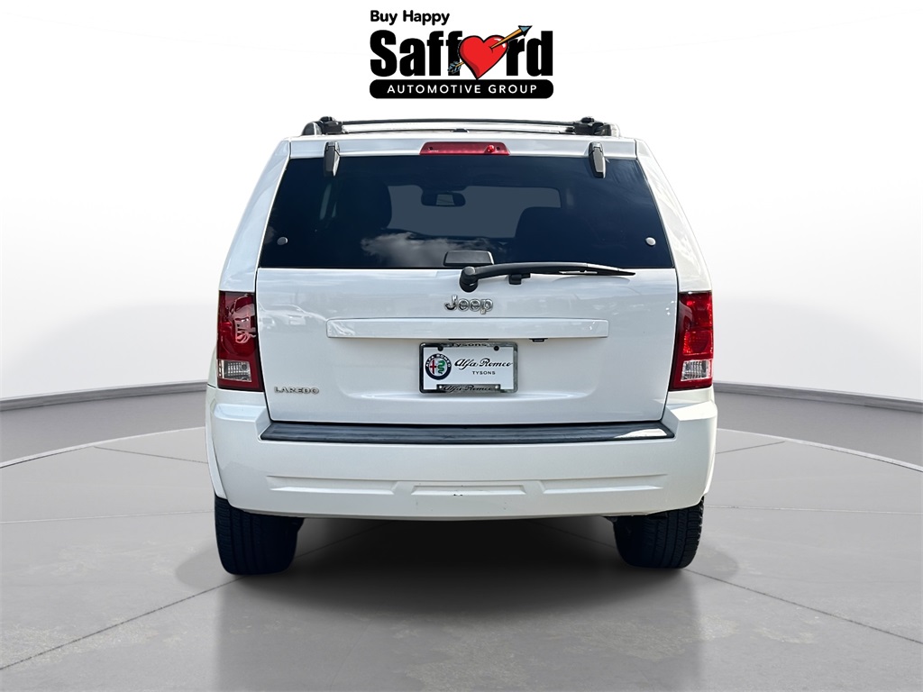 2010 Jeep Grand Cherokee Laredo photo 3