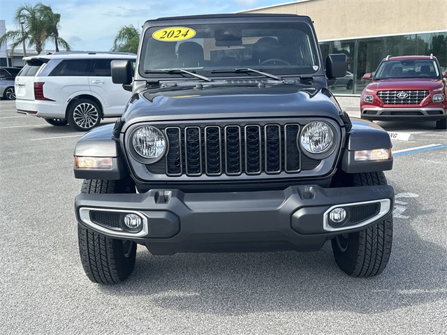 2024 Jeep Gladiator Sport photo 3