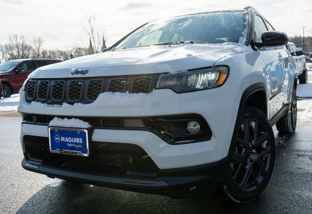 2026 Jeep Compass Limited Altitude's photo