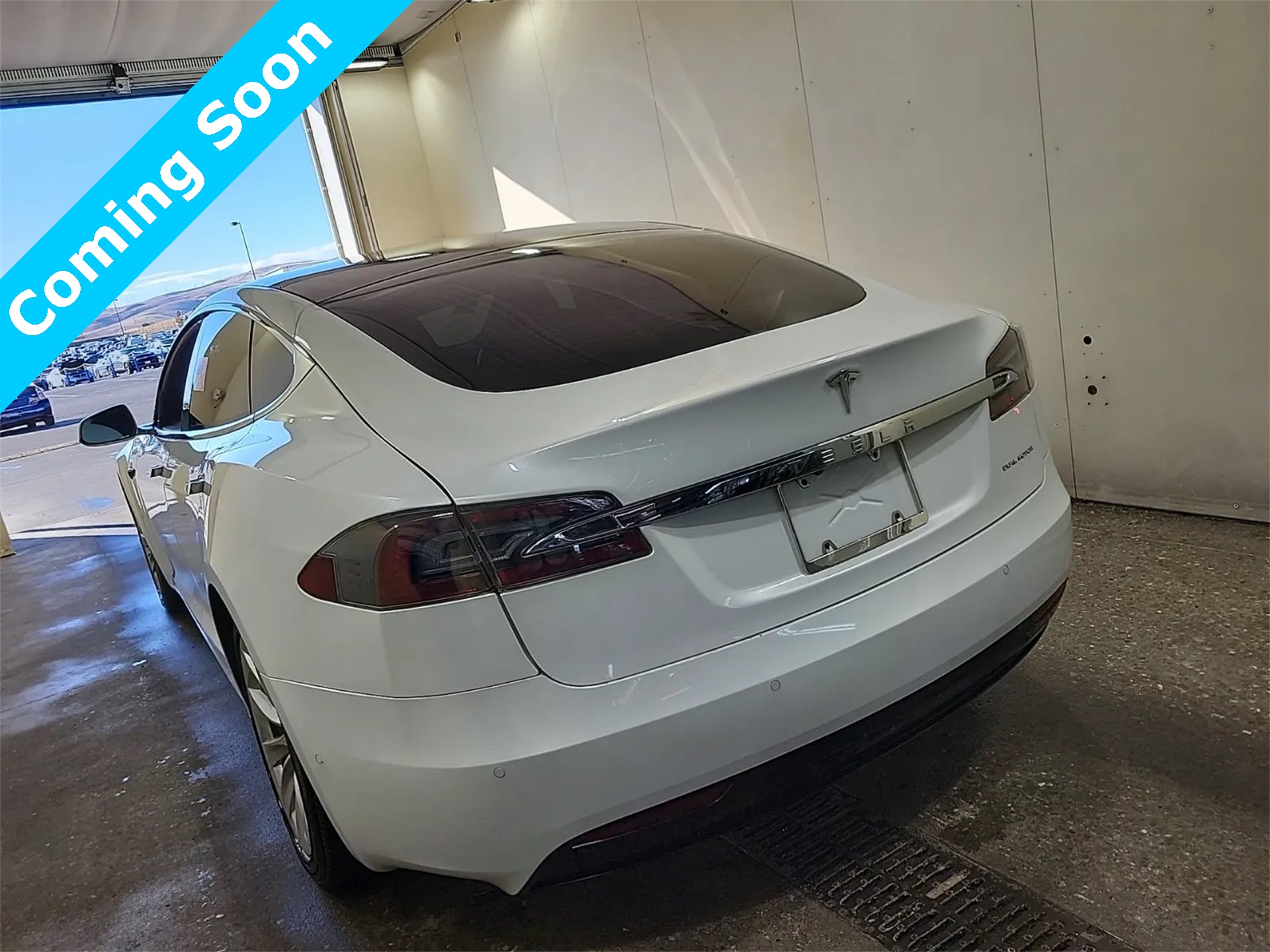 2020 Tesla Model S Long Range Plus photo 4