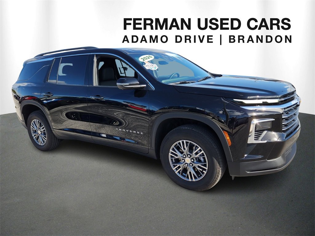 2026 Chevrolet Traverse LT's photo