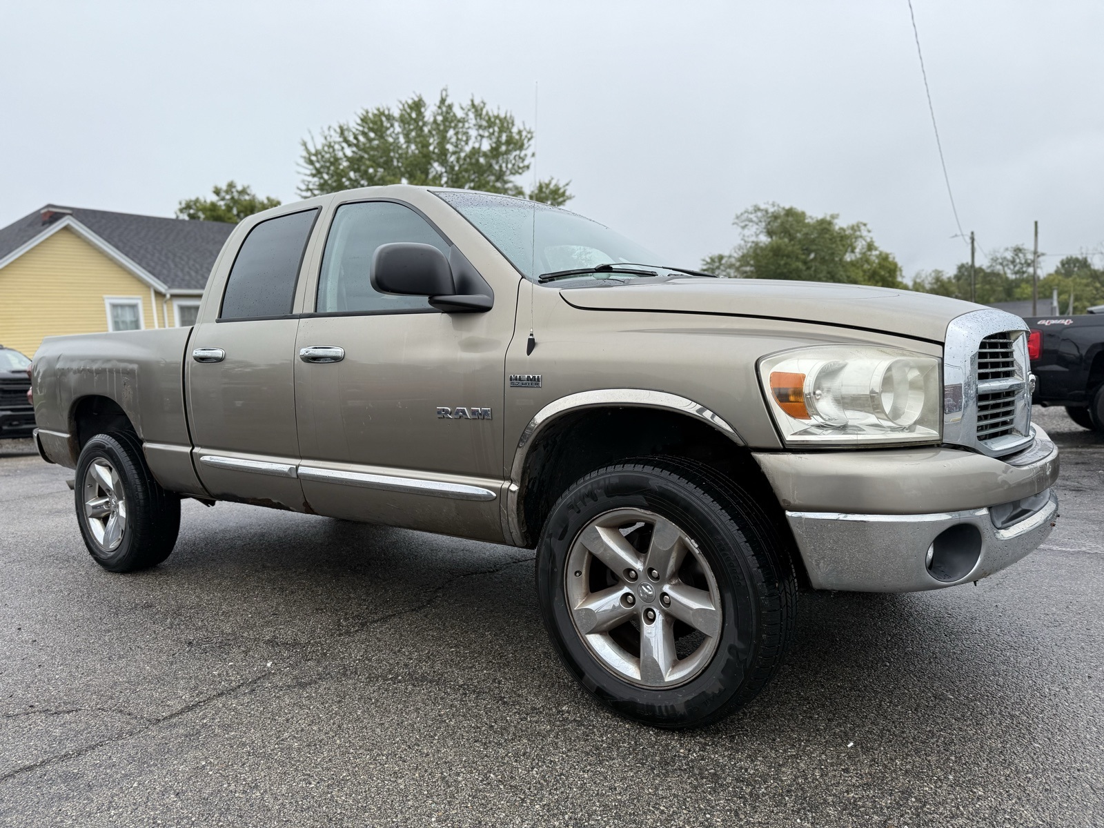 2008 Dodge Ram SLT photo 7