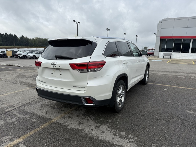 2019 Toyota Highlander Limited photo 3