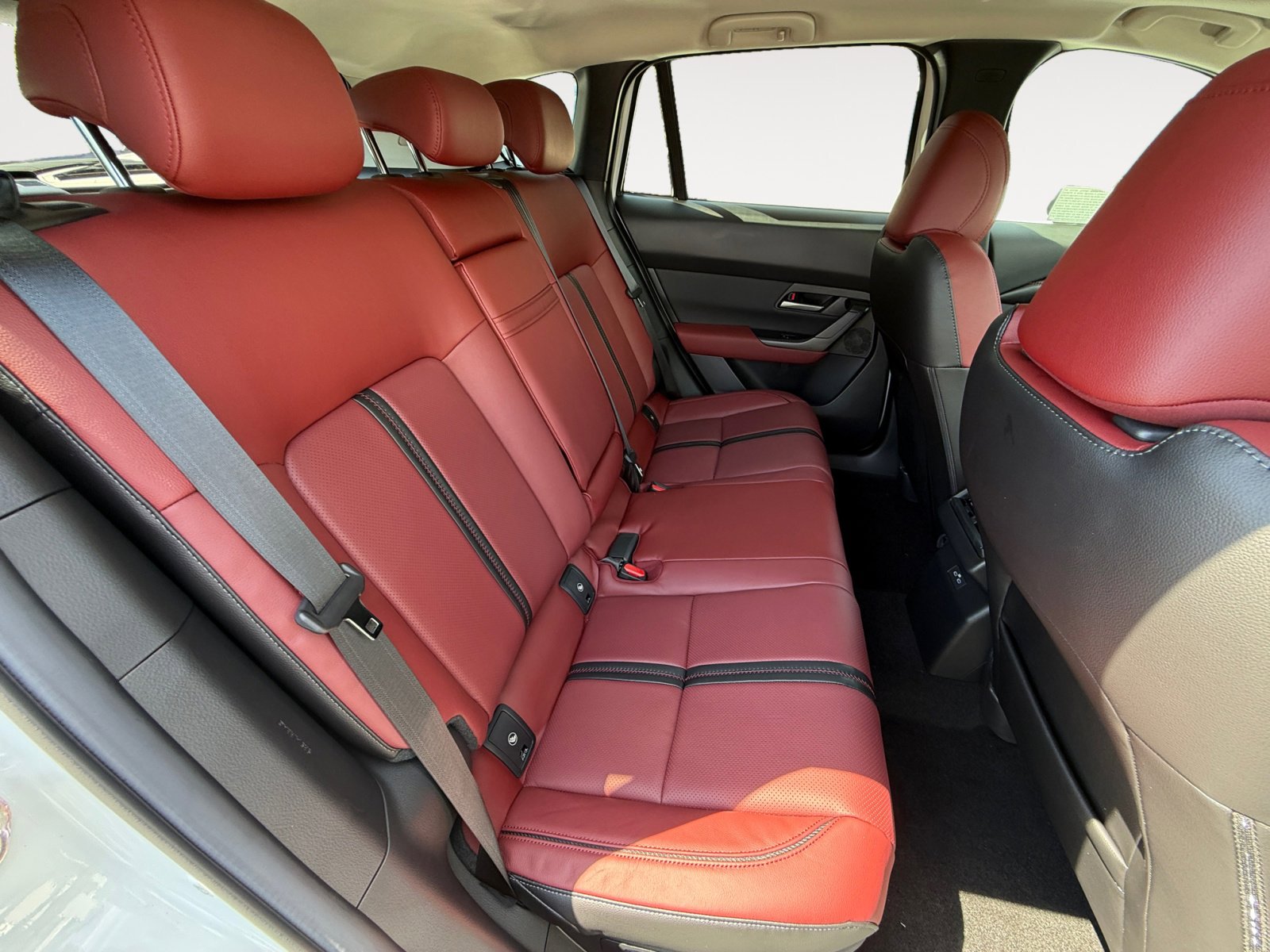 2025 Mazda CX-50 Premium photo 18