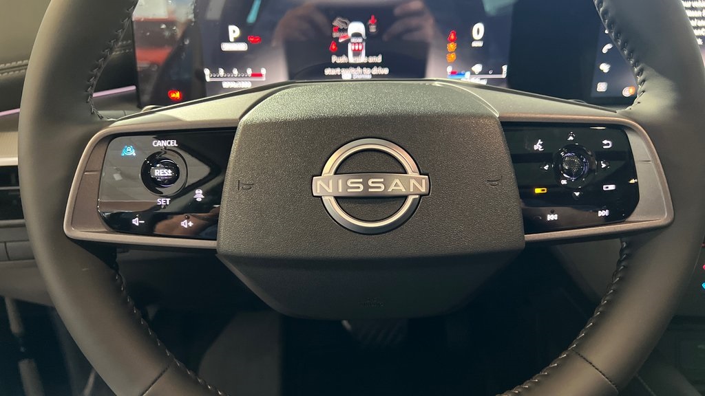 2025 Nissan Murano SL photo 11