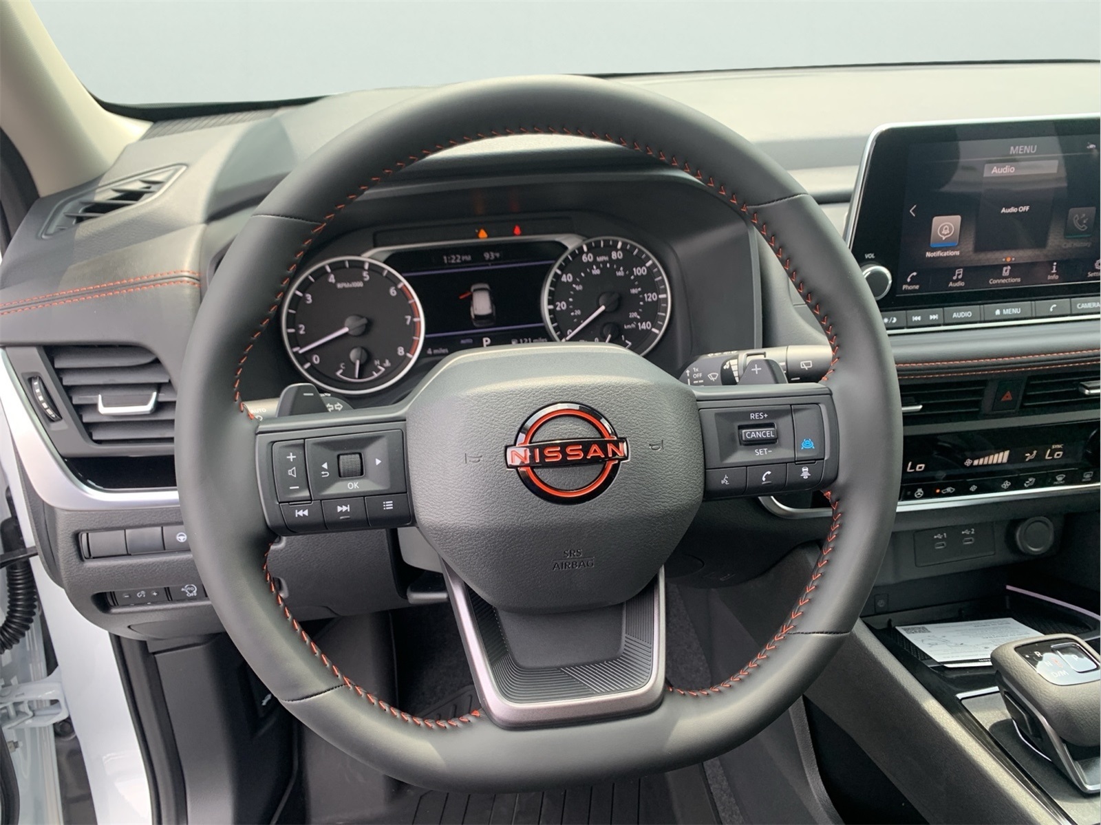 2026 Nissan Rogue SV photo 15